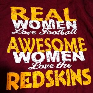 Woman's 2xl Redskins NFL Tshirt
